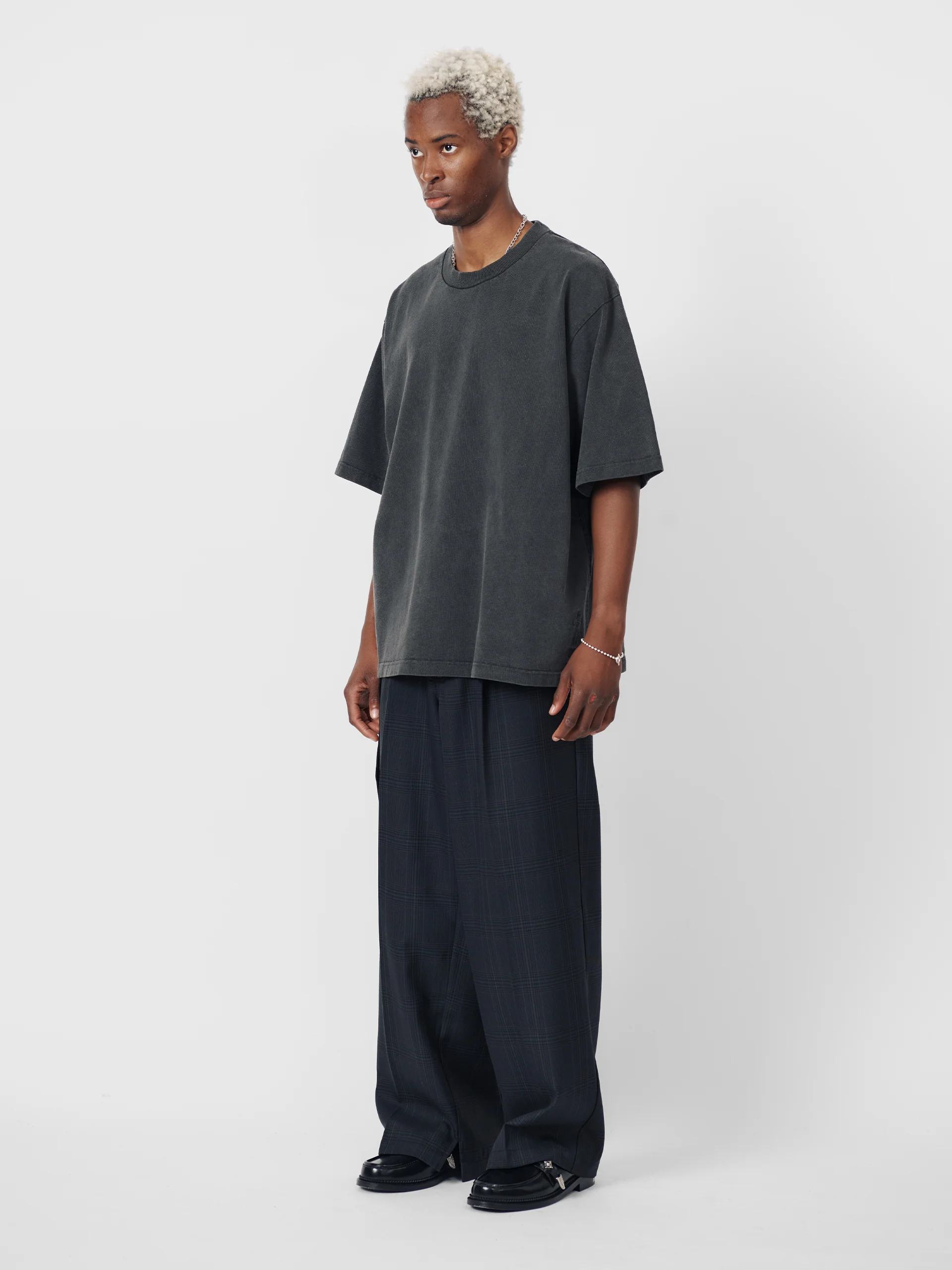BEACH BRAINS Boxy Tee Charcoal - Image 3