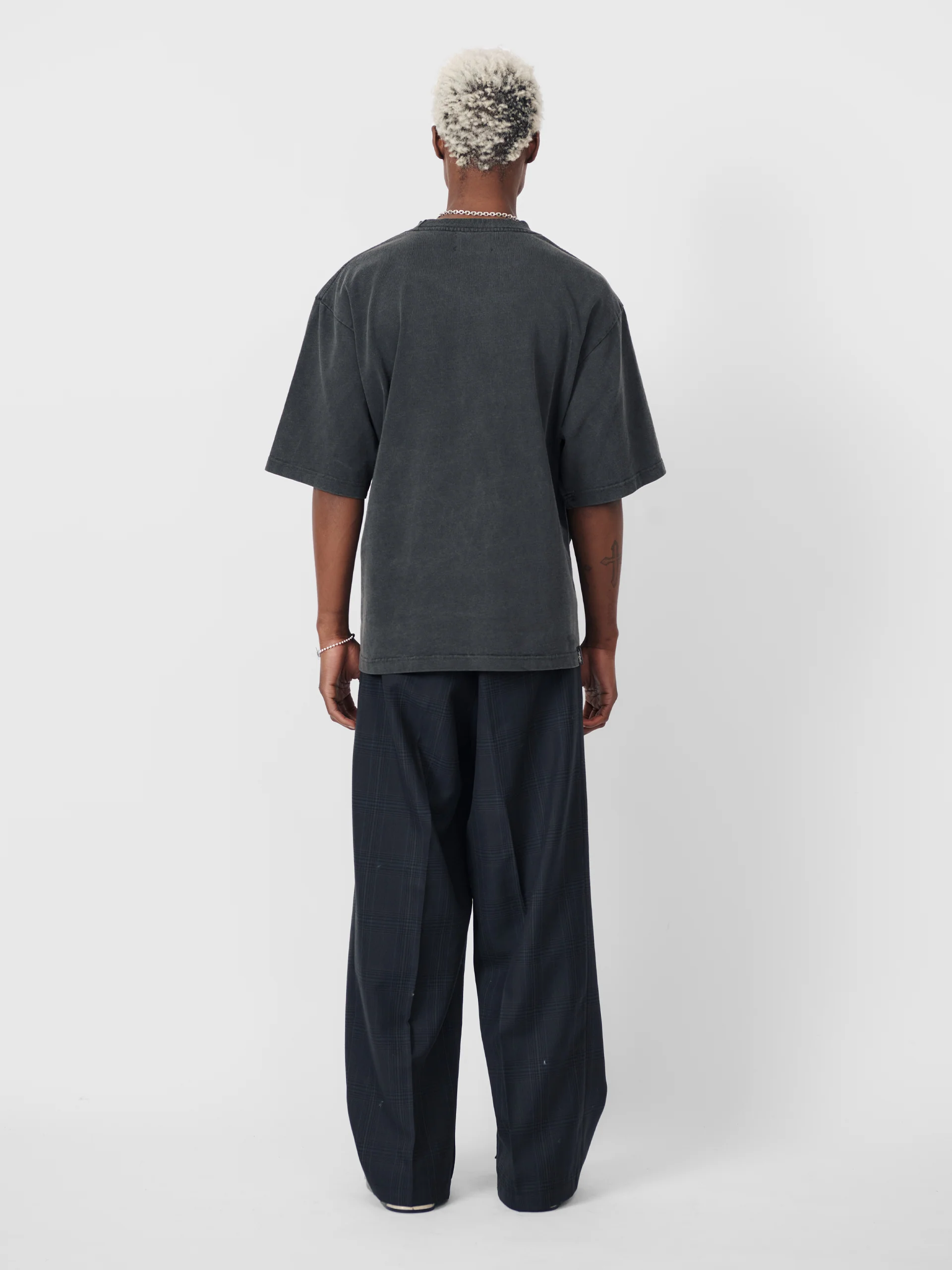 BEACH BRAINS Boxy Tee Charcoal - Image 4