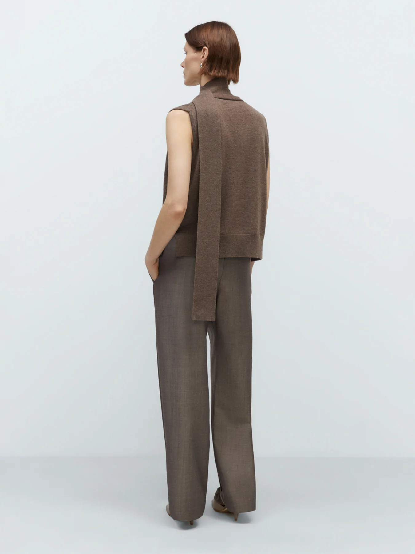 CORDERA Merino Wool Lace Waistcoat Taupe - Image 3