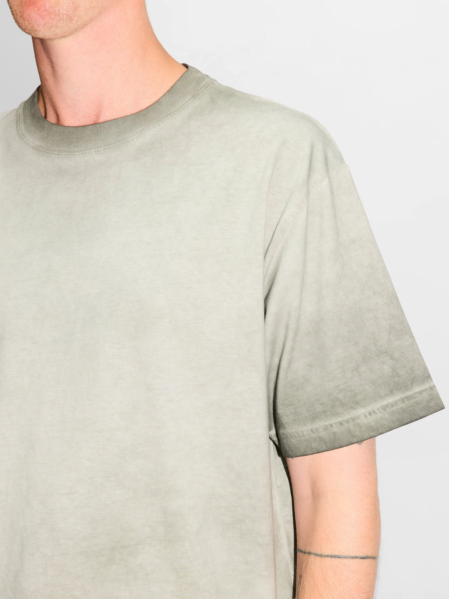 HOPE Boxy Tee Green Fade - Image 3