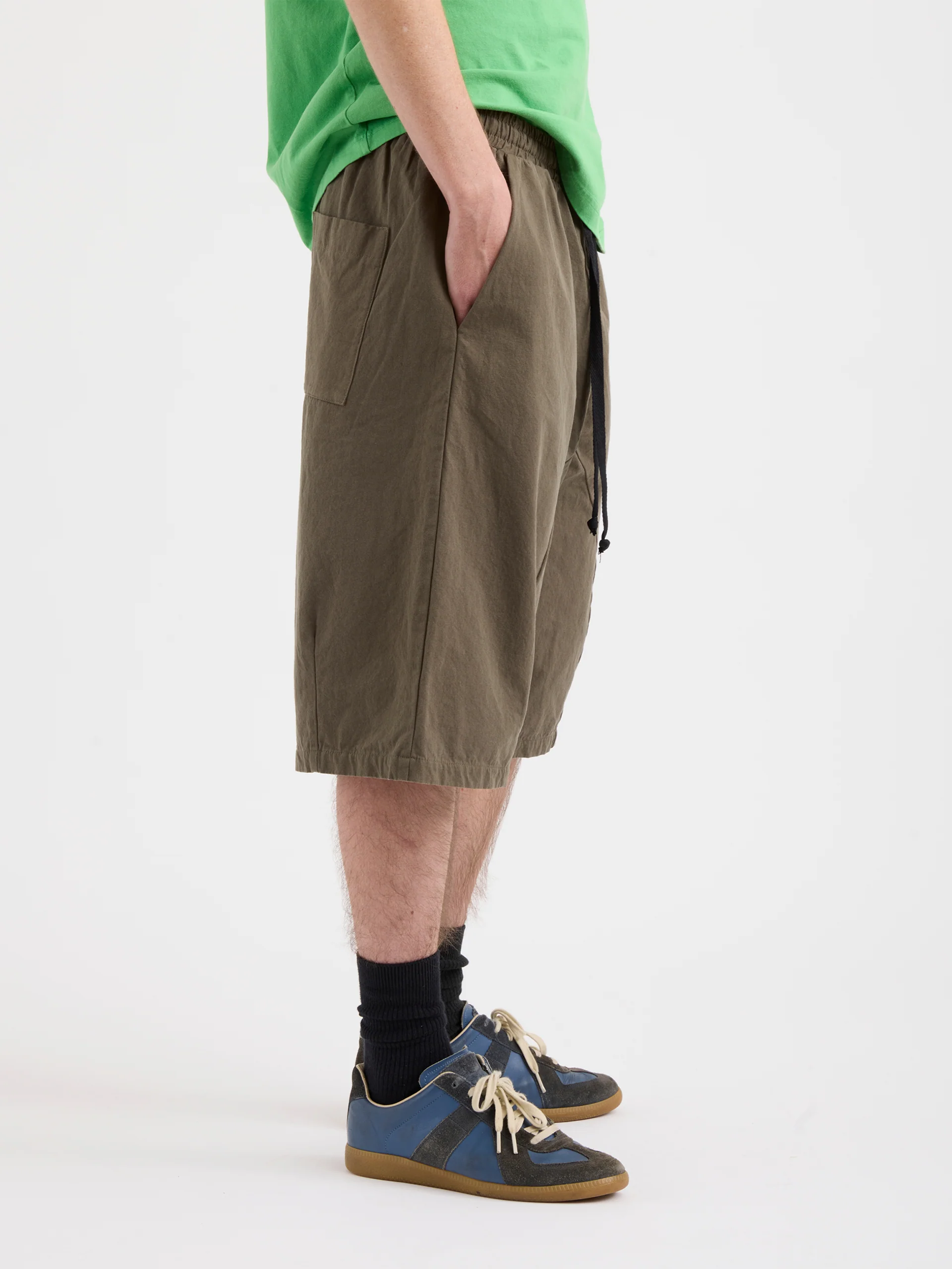 Pseushi Elasticated Cotton Short Bark - Image 4