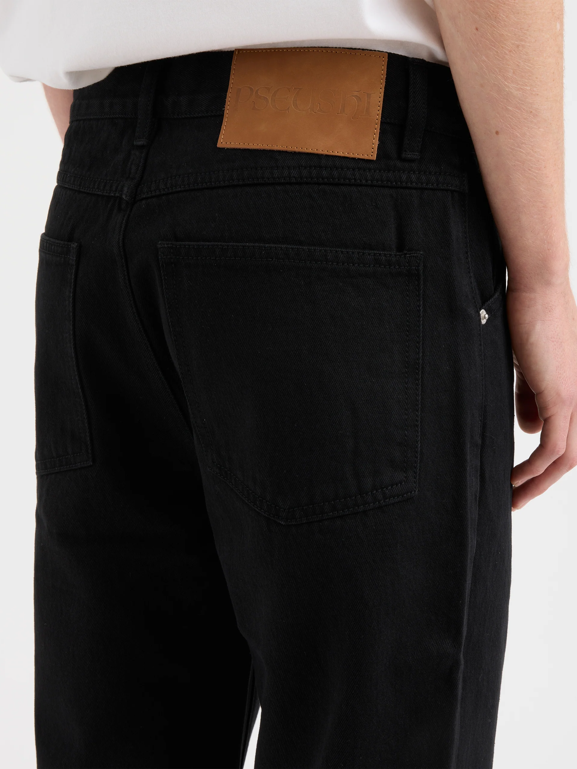 Pseushi Standard Cut Denim Rinsed Black - Image 4