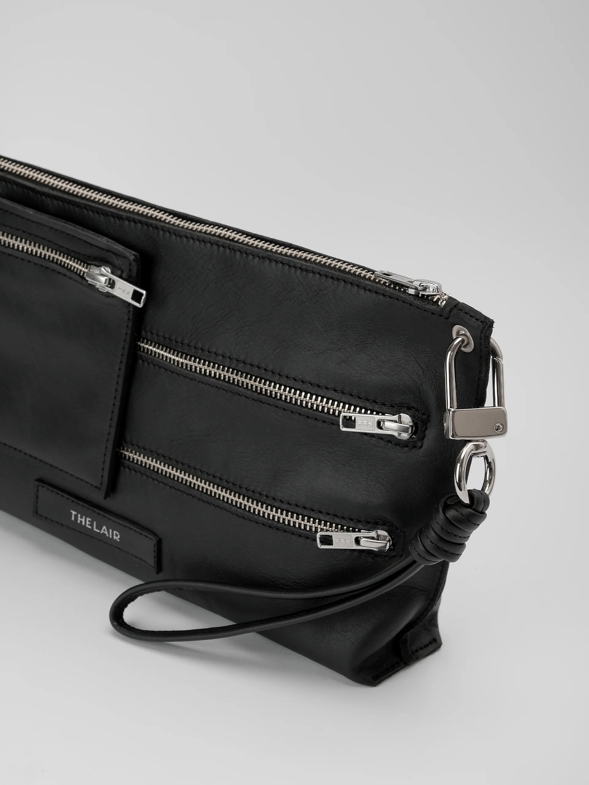The Lair Svea Zipper Clutch Black - Image 6
